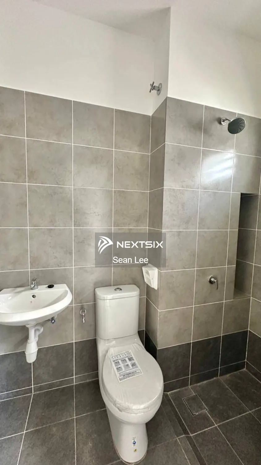 2-sty Terrace/Link House For Sale in Pekan Nanas Johor - Image 15