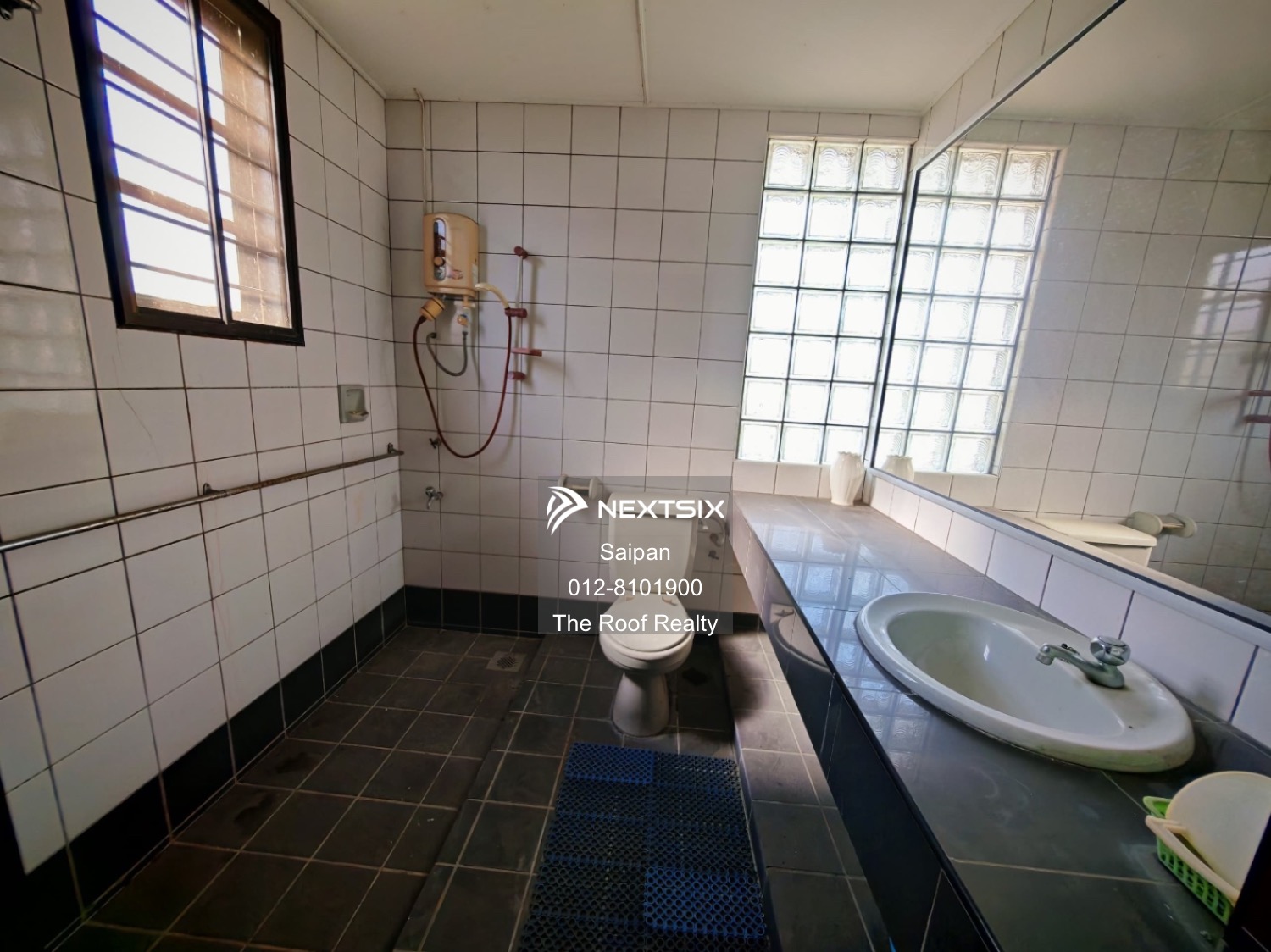 Semi-detached House For Sale in Kuching Sarawak - Image 11