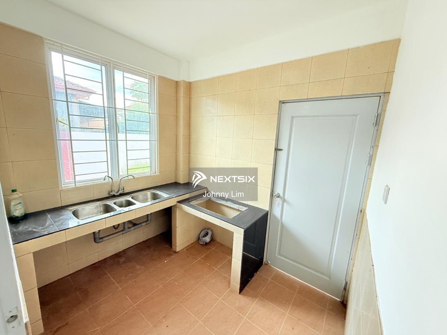 2-sty Terrace/Link House For Sale in Kuching Sarawak - Image 6