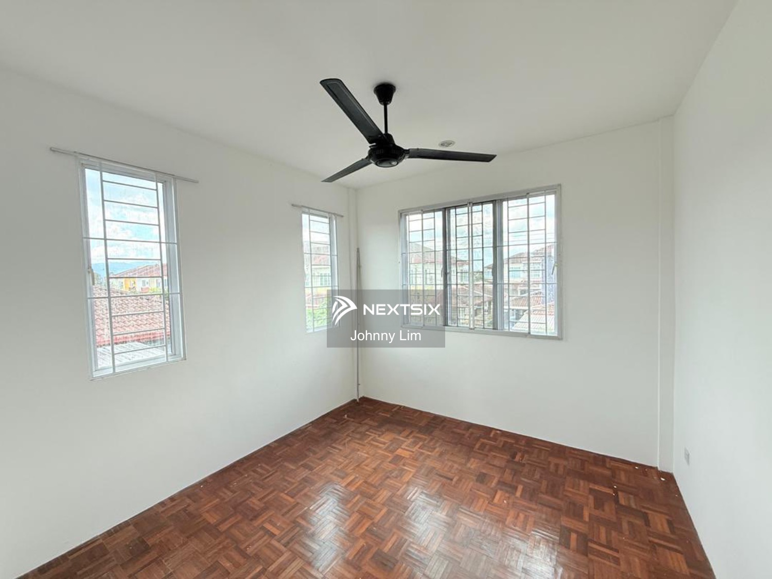 2-sty Terrace/Link House For Sale in Kuching Sarawak - Image 8