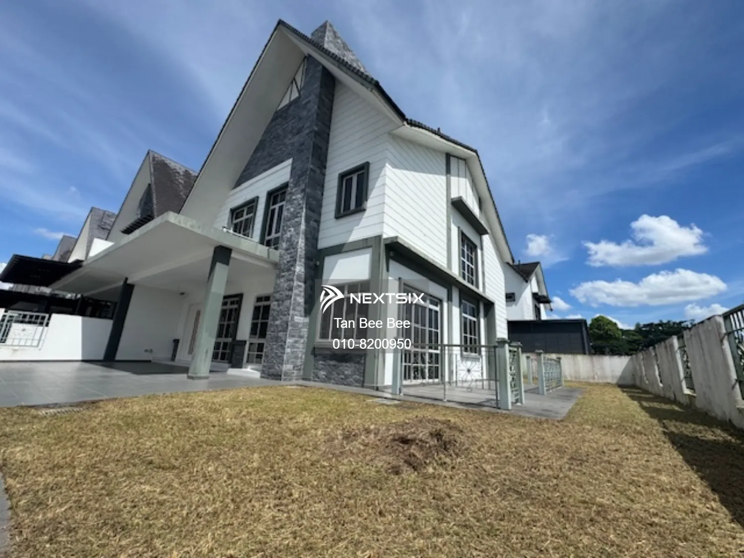 Semi-detached House For Sale in Ayer Baloi Johor