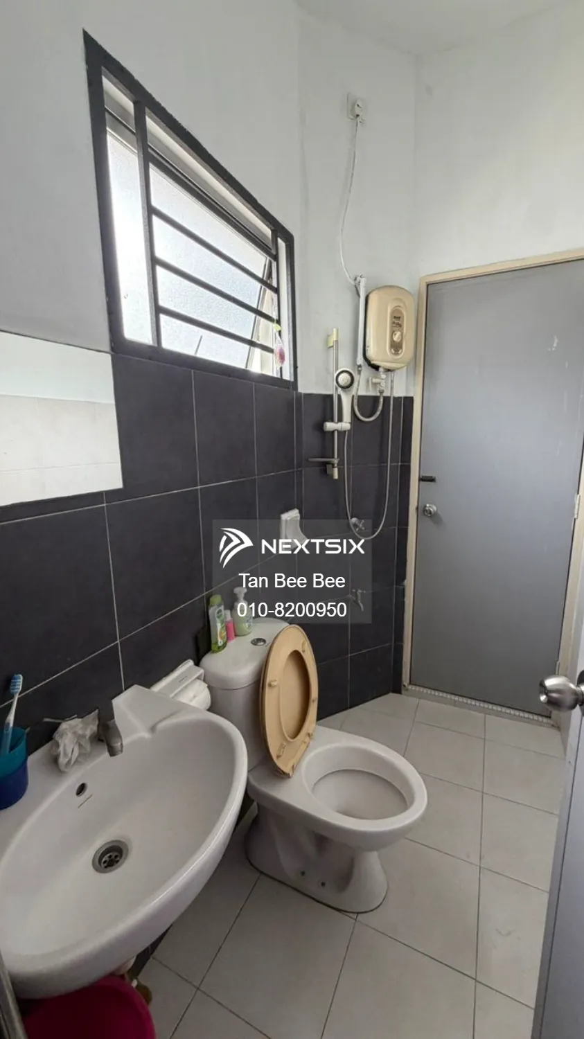 2-sty Terrace/Link House For Sale in Johor Bahru Johor - Image 9