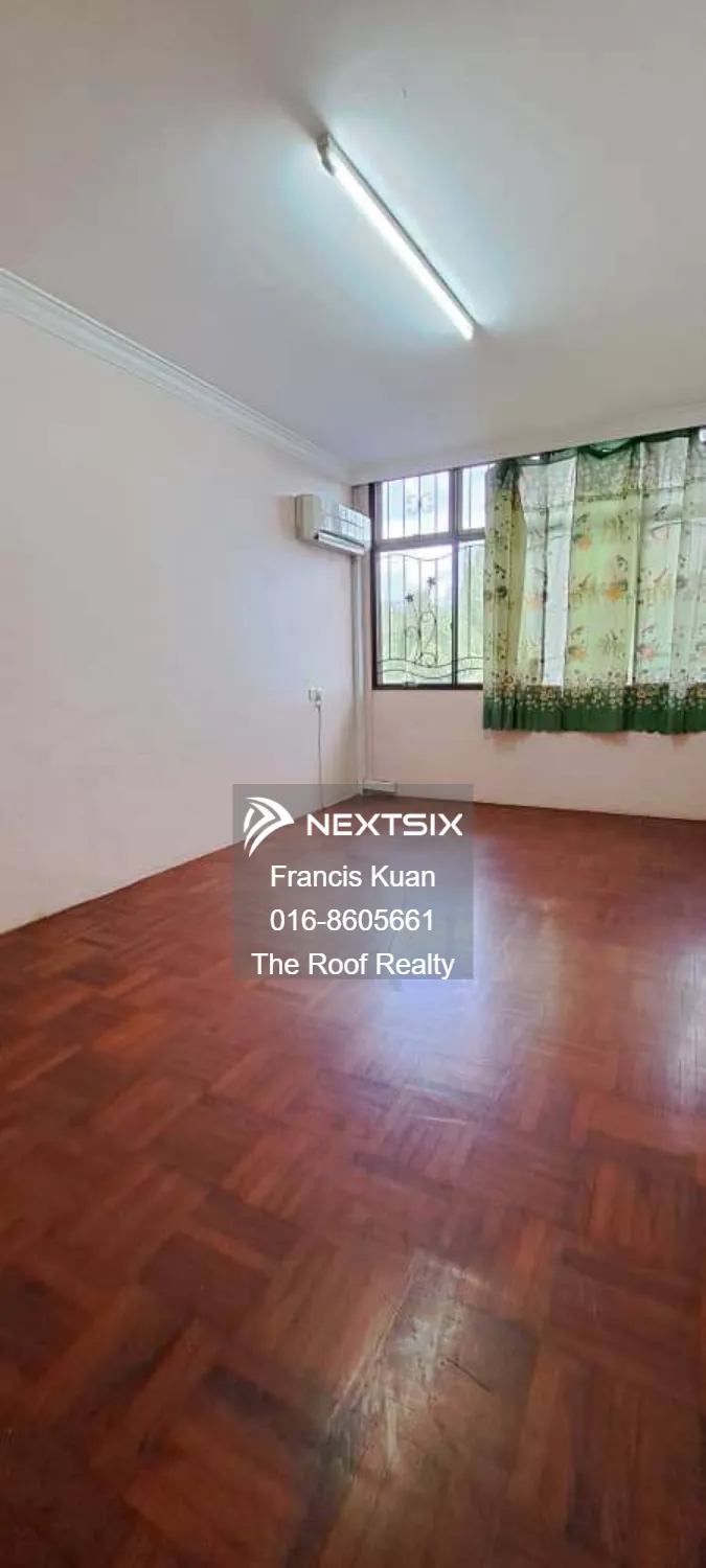 Bungalow For Rent in Kuching Sarawak - Image 10