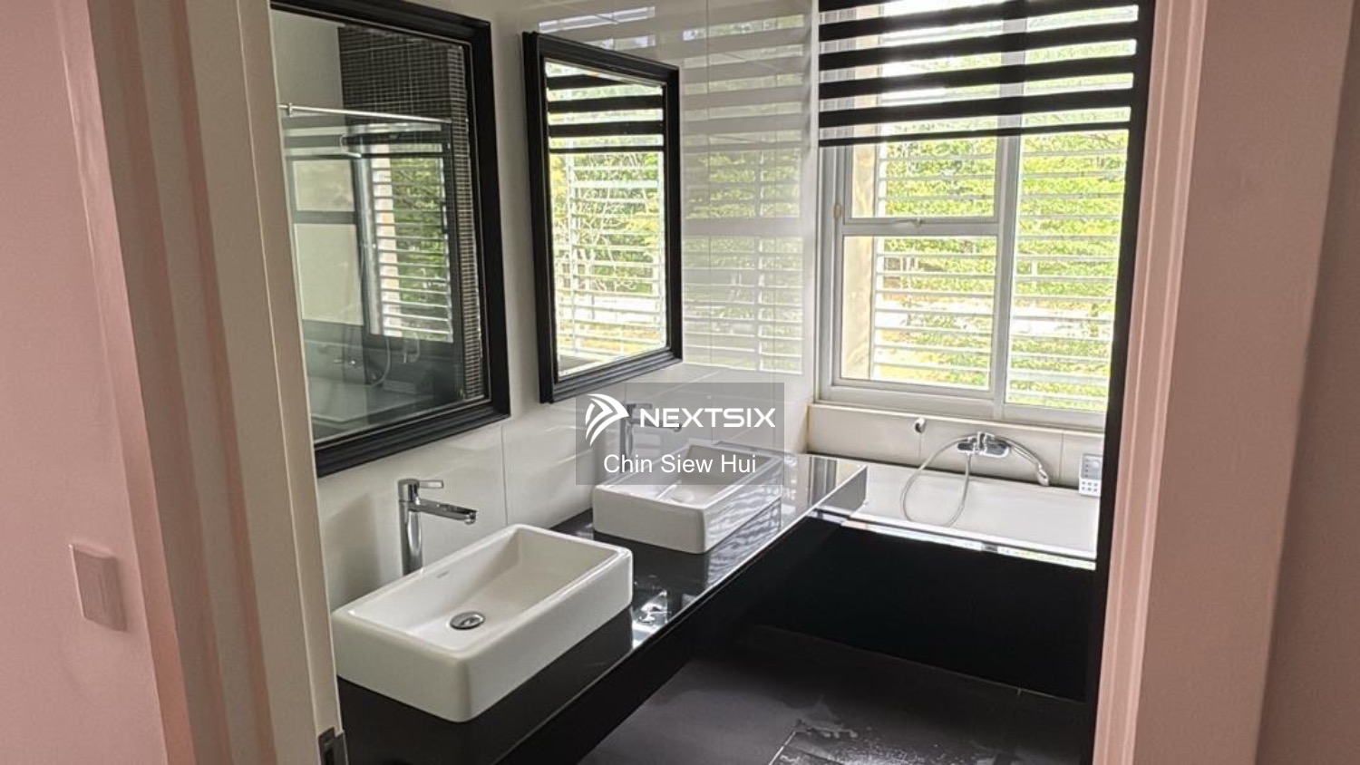 Semi-detached House For Sale in Gelang Patah Johor - Image 11