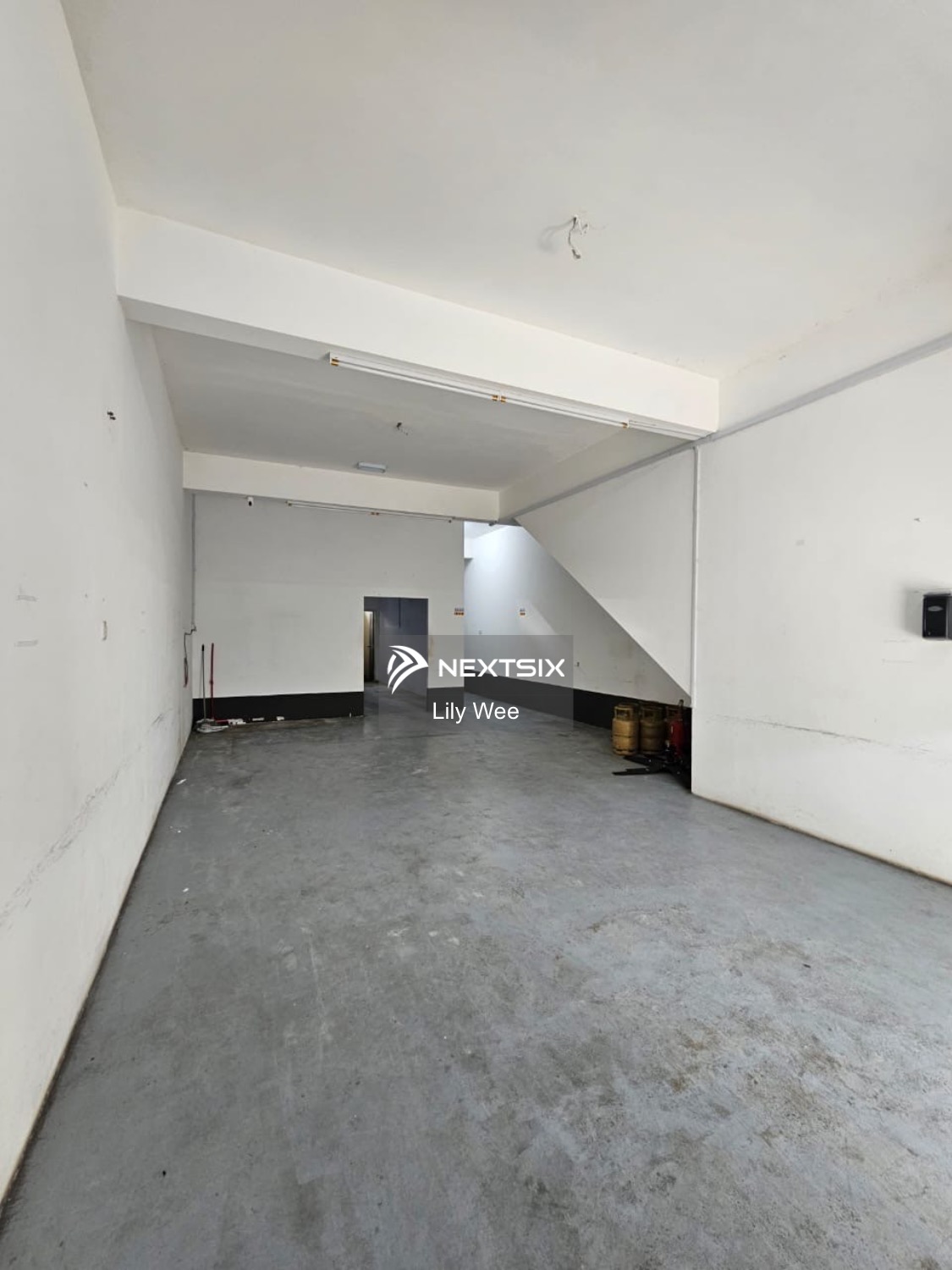 Shop For Rent in Skudai Johor - Image 5