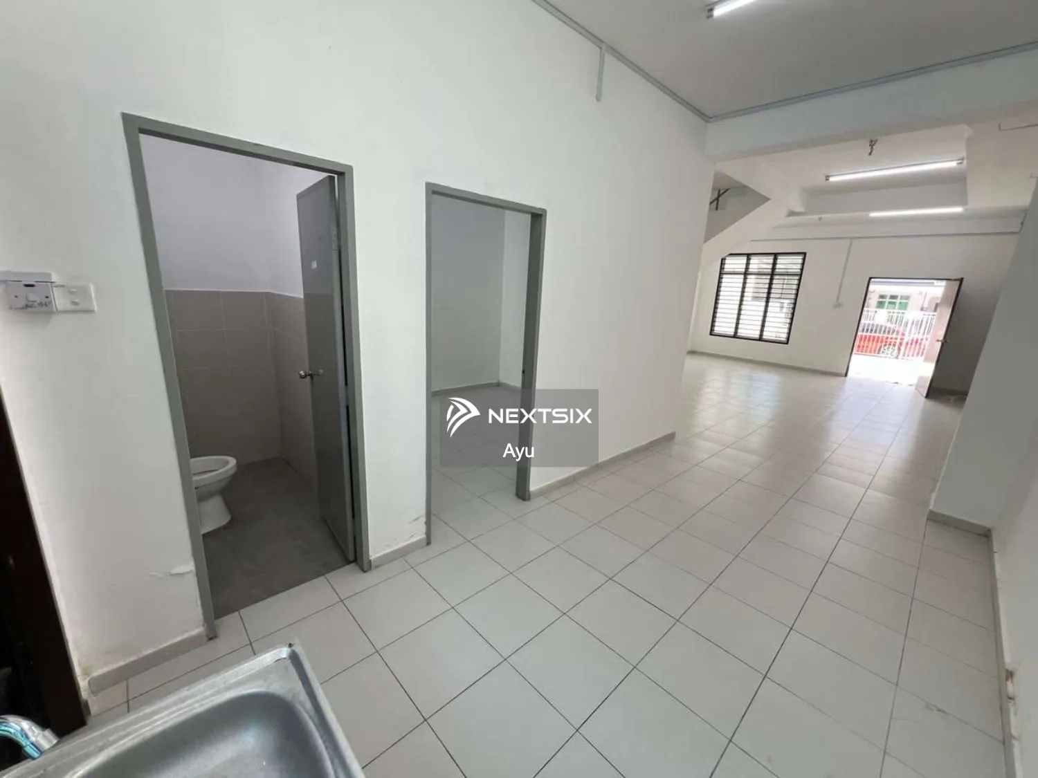 2.5-sty Terrace/Link House For Sale in Senai Johor - Image 6