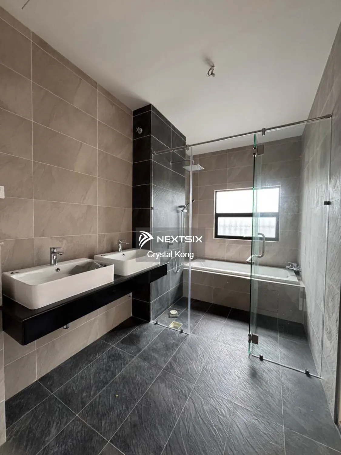 Semi-detached House For Sale in Skudai Johor - Image 11