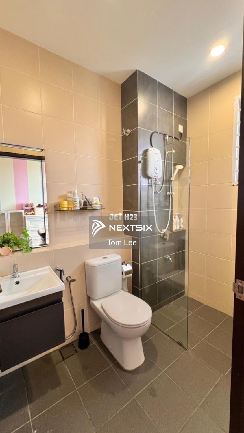 2-sty Terrace/Link House For Sale in Bandar Bukit Raja Selangor - Image 13