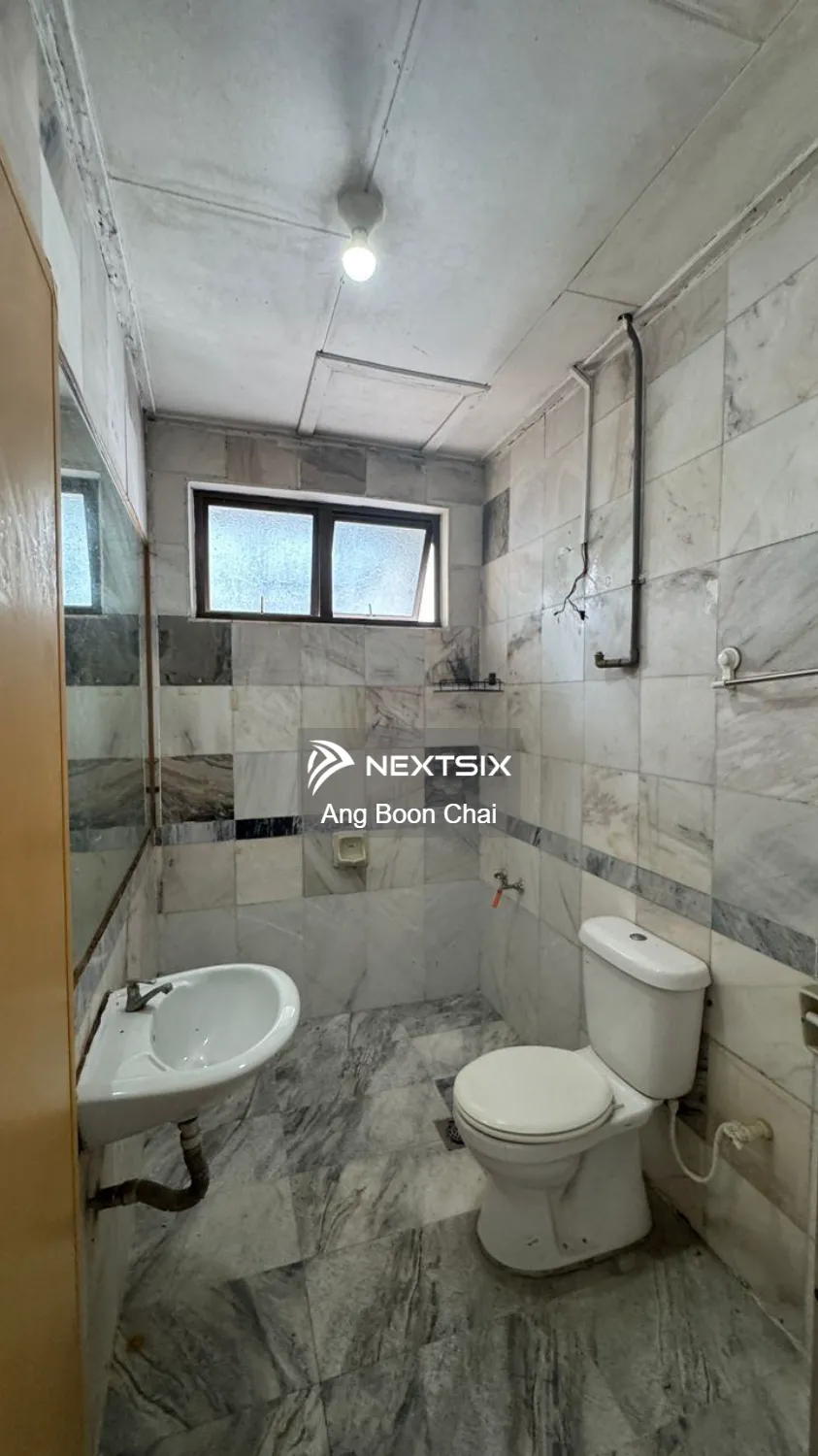 2-sty Terrace/Link House For Sale in Skudai Johor - Image 5