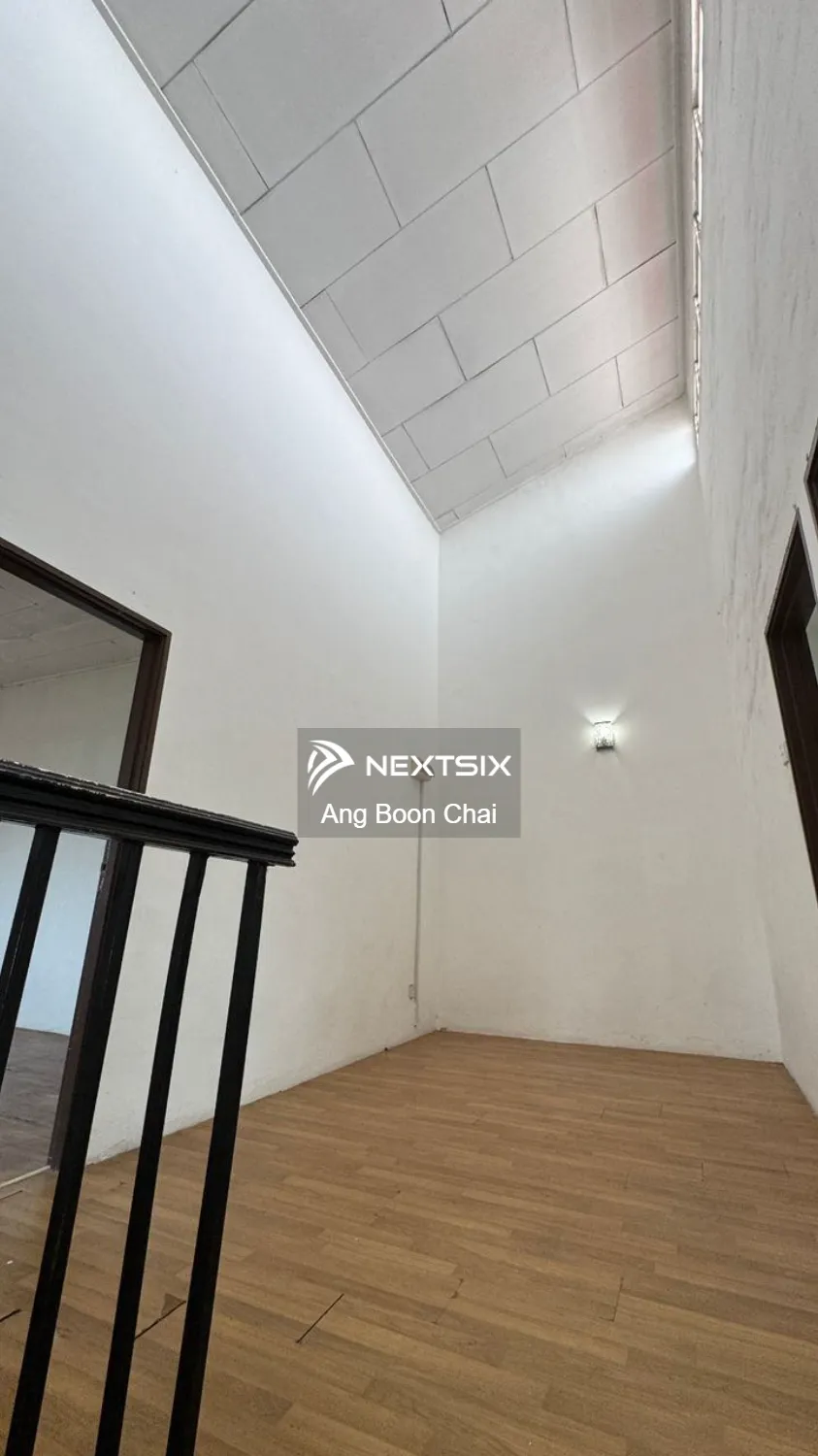 2-sty Terrace/Link House For Sale in Skudai Johor - Image 9