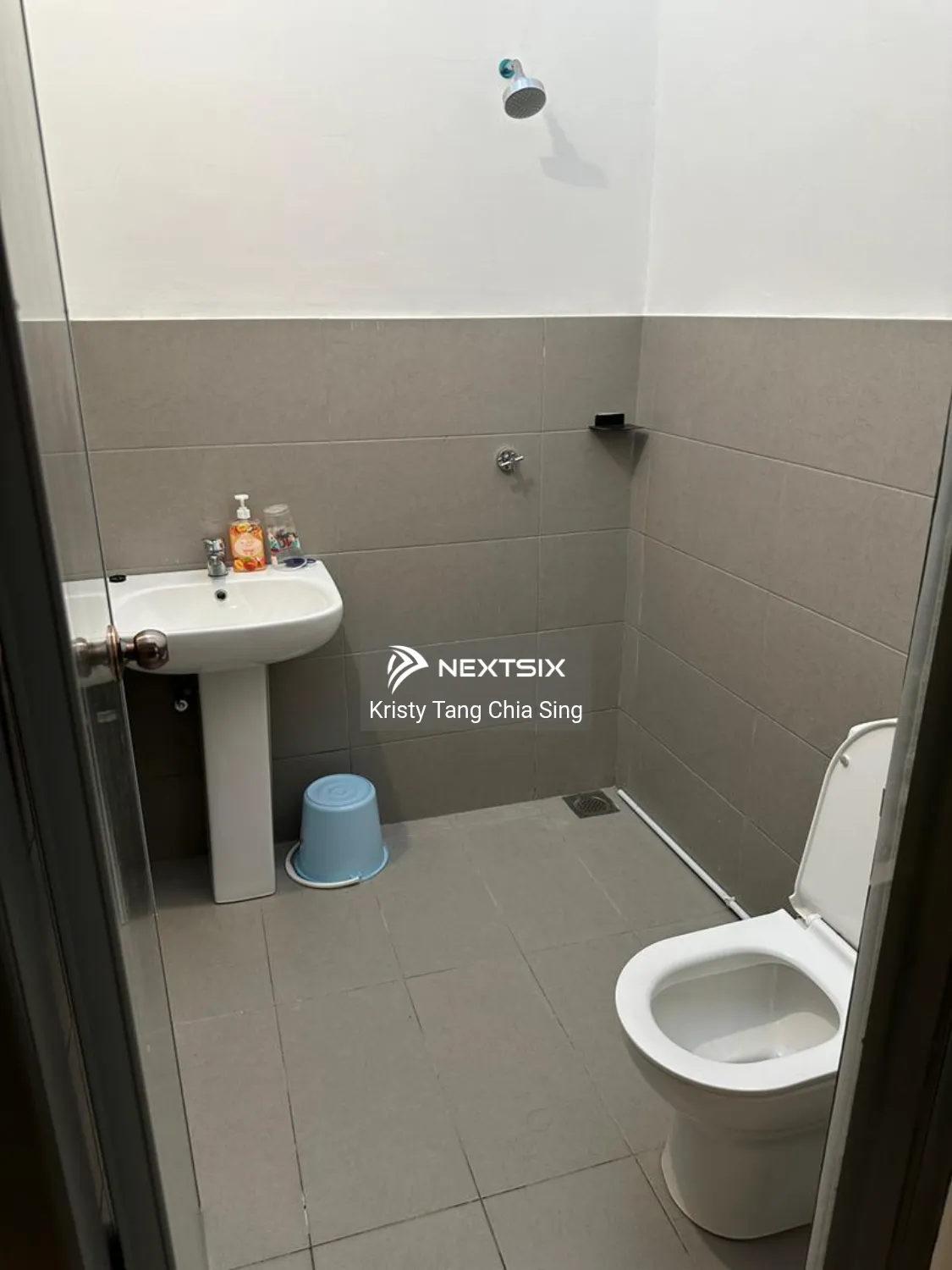 1-sty Terrace/Link House For Sale in Kuching Sarawak - Image 5