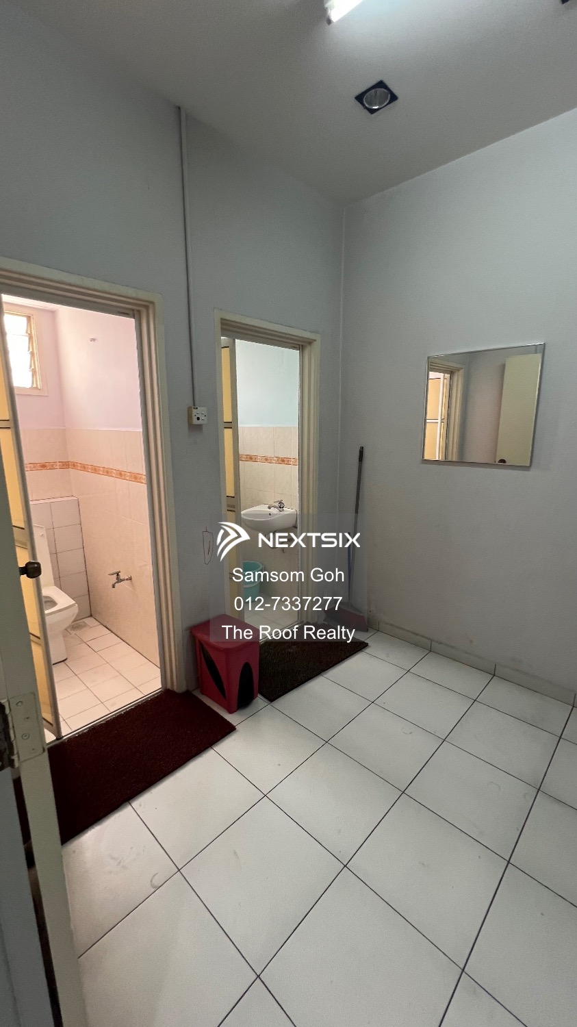 Shop For Sale in Perling Johor - Image 9