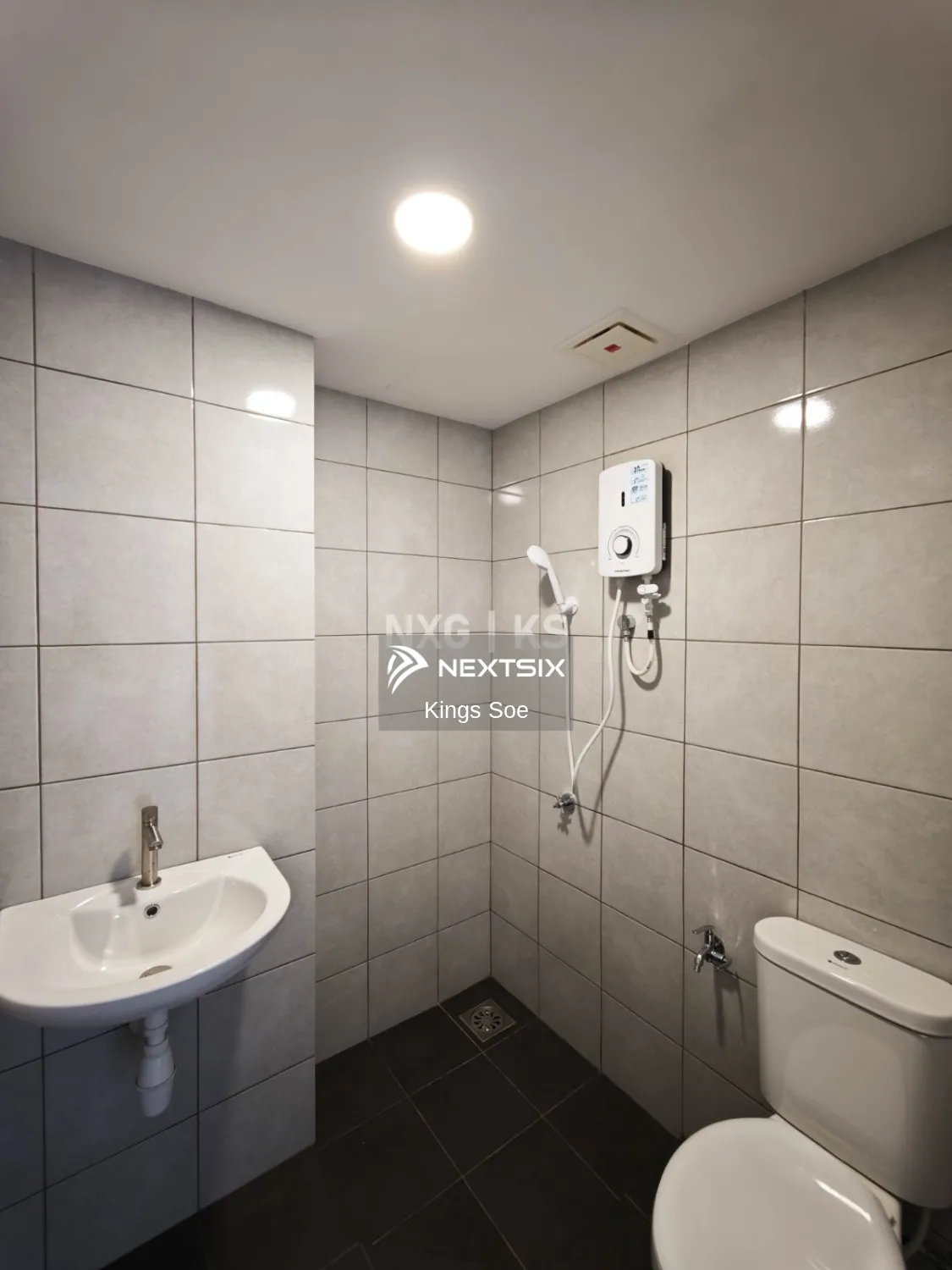 Serviced Residence For Rent in Setia Alam Selangor - Image 12