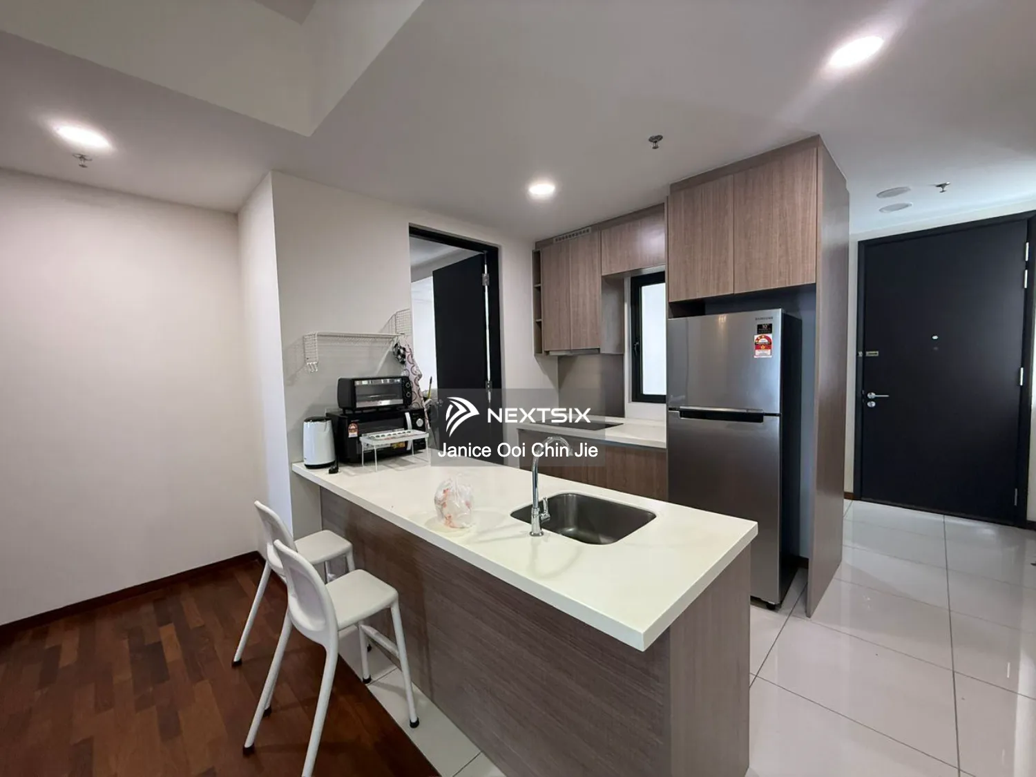 Serviced Residence For Sale in Tanjong Tokong Penang - Image 5