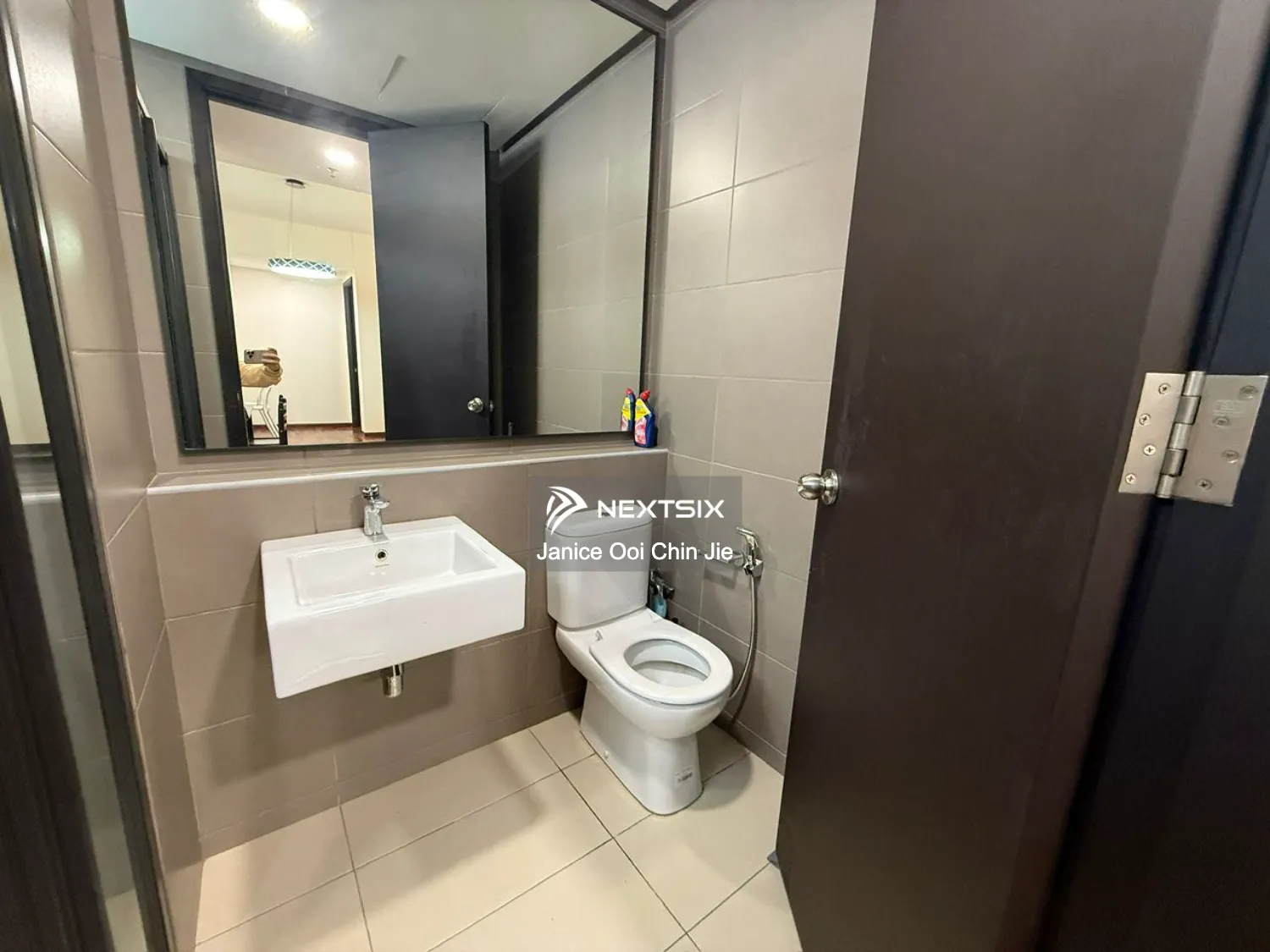 Serviced Residence For Sale in Tanjong Tokong Penang - Image 9