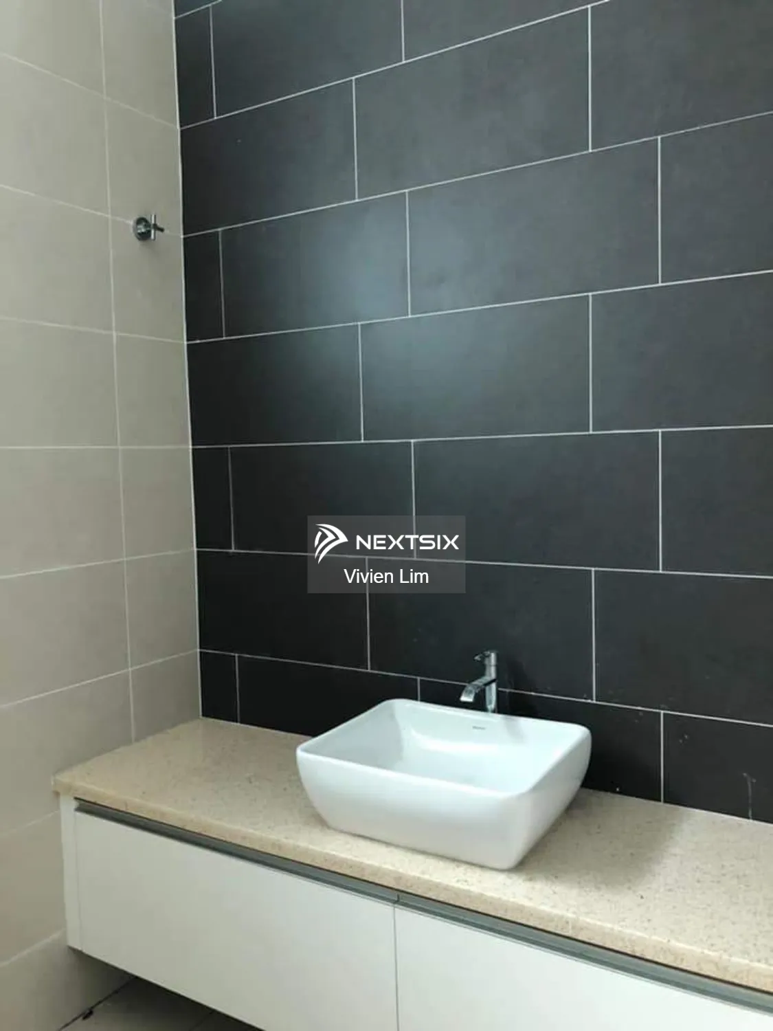 Bungalow For Sale in Ipoh Perak - Image 11