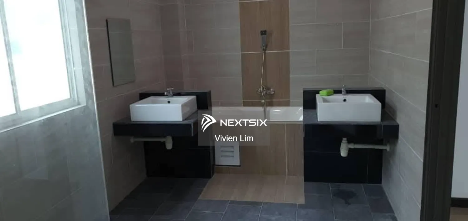 Semi-detached House For Rent in Ipoh Perak - Image 5