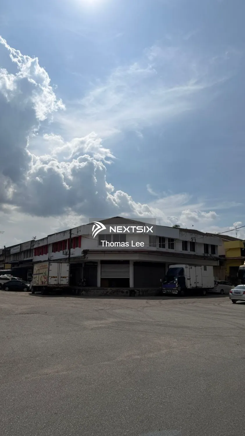 Shop For Sale in Skudai Johor