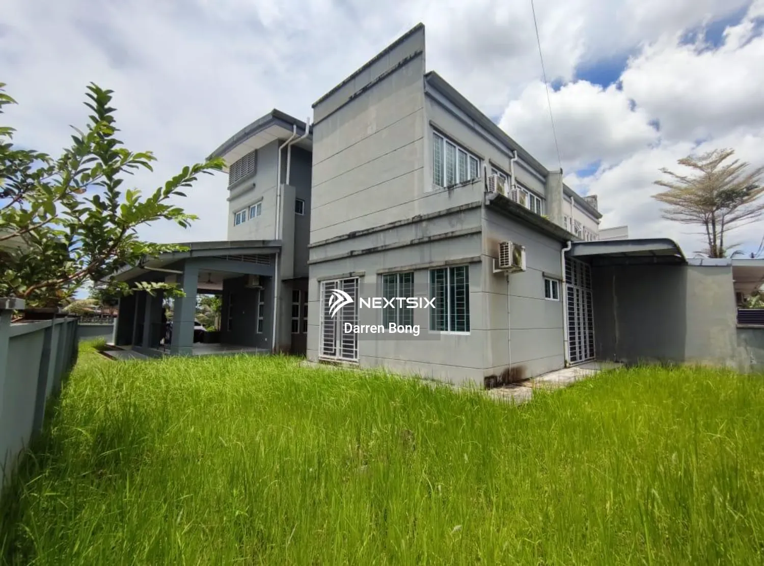 Semi-detached House For Sale in Kota Samarahan Sarawak - Image 5