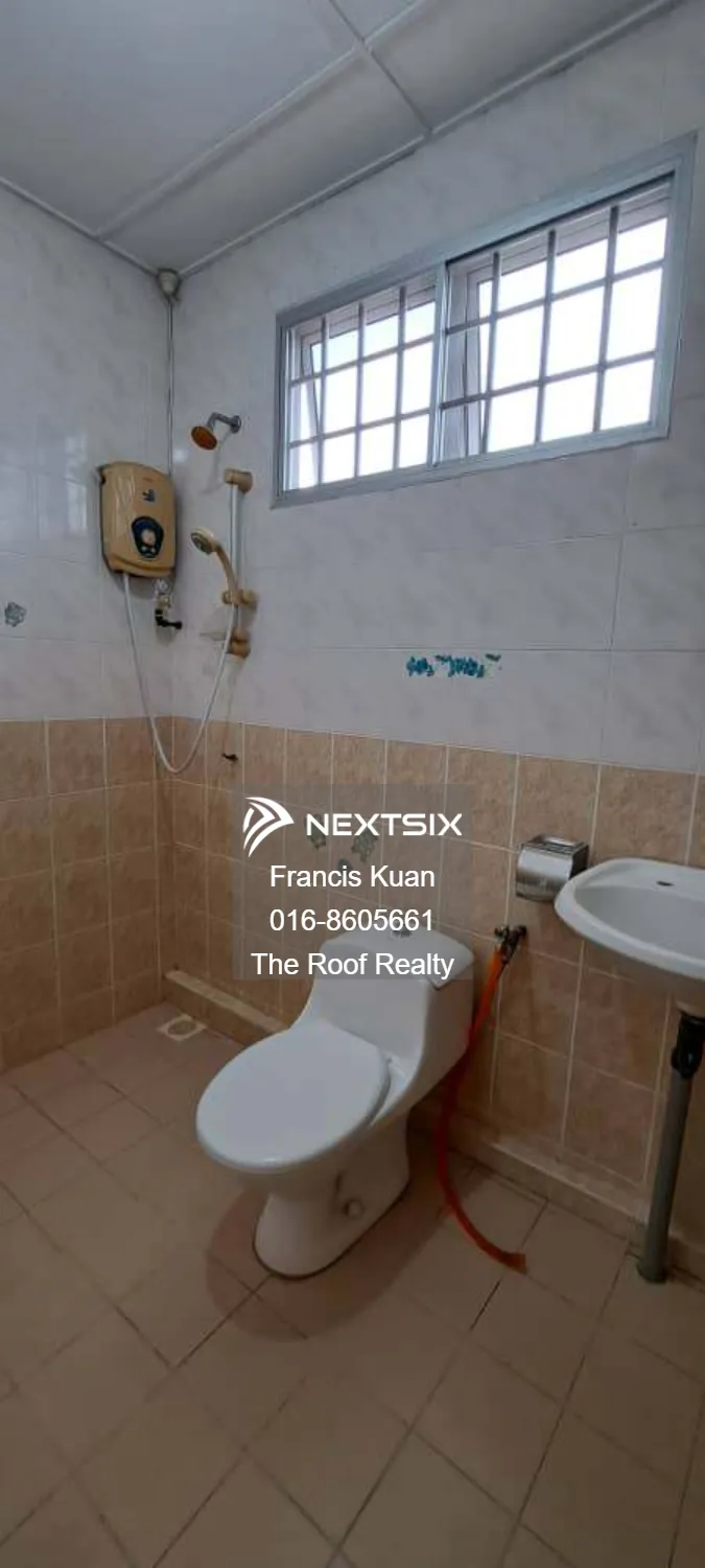 2-sty Terrace/Link House For Rent in Kuching Sarawak - Image 10