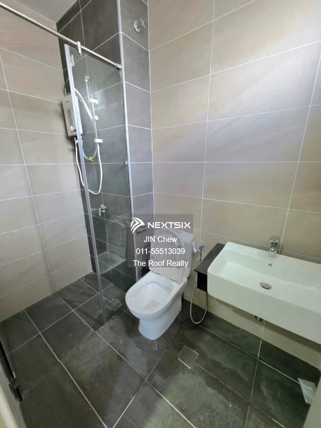 Semi-detached House For Rent in Skudai Johor - Image 12