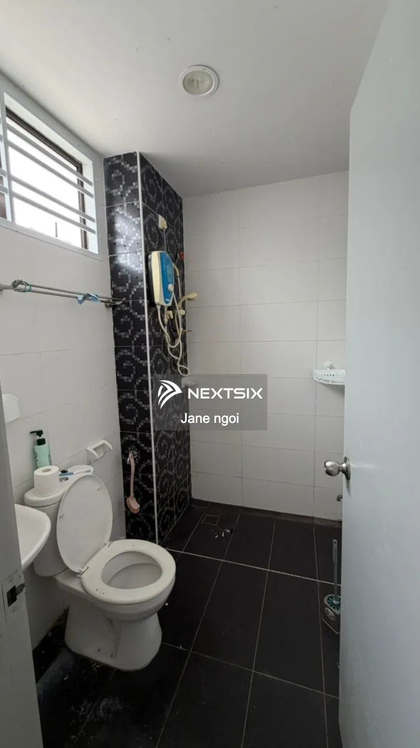 2-sty Terrace/Link House For Rent in Ulu Tiram Johor - Image 13