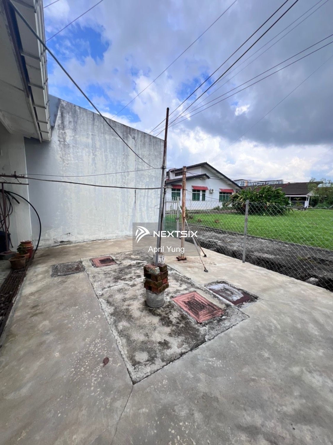 1-sty Terrace/Link House For Sale in Kuching Sarawak - Image 9