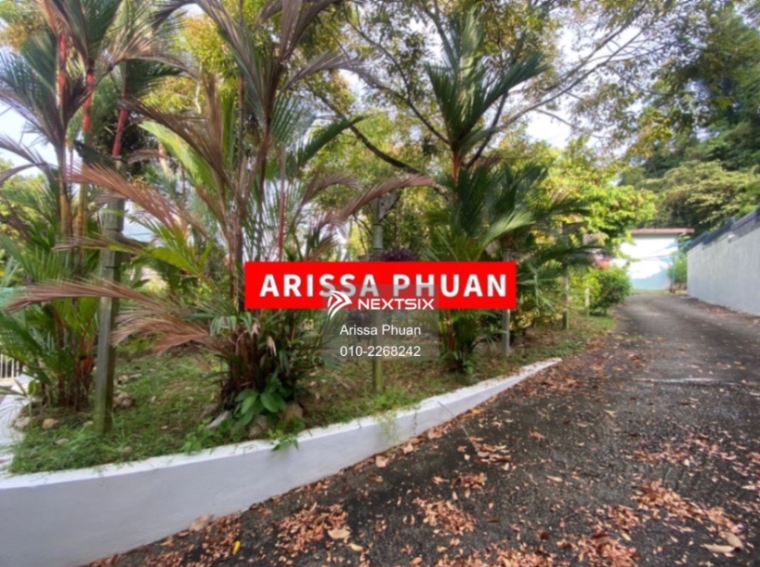 Bungalow For Rent in Tanjung Bungah Penang - Image 10