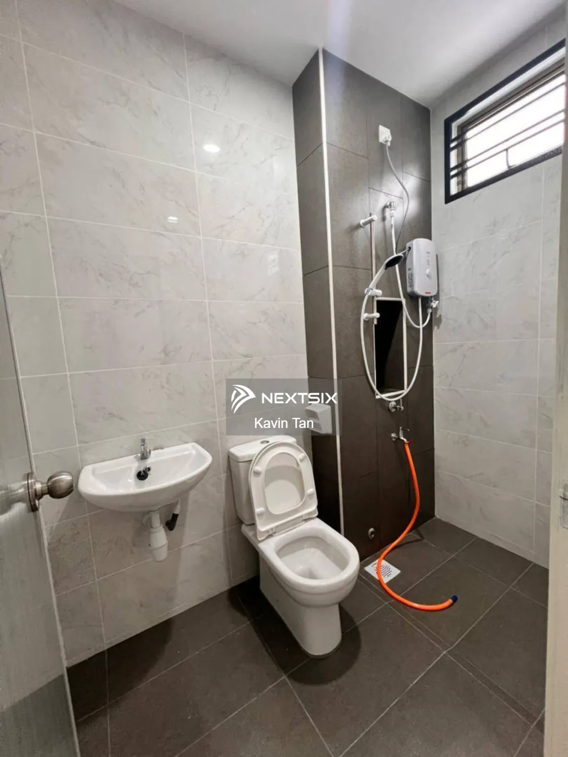 2-sty Terrace/Link House For Rent in Jementah Johor - Image 6