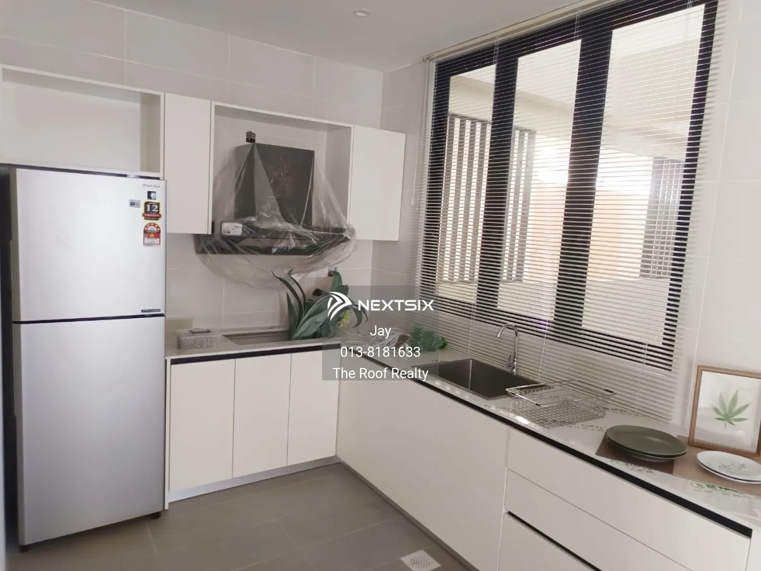 Serviced Residence For Sale in Kuching Sarawak - Image 4