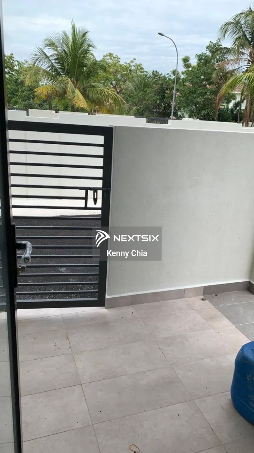 3-sty Terrace/Link House For Sale in Puchong Selangor - Image 8