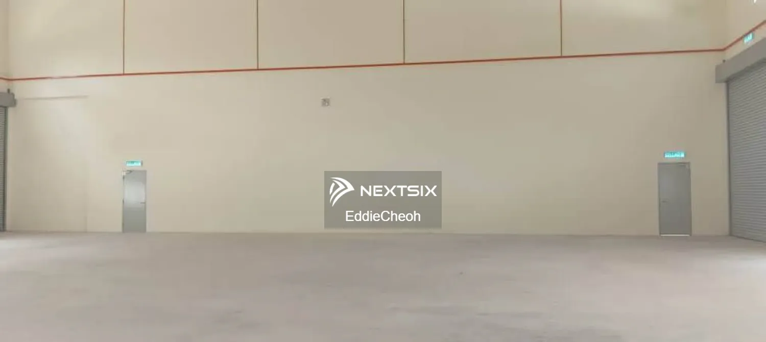 Detached Factory For Rent in Rawang Selangor - Image 6