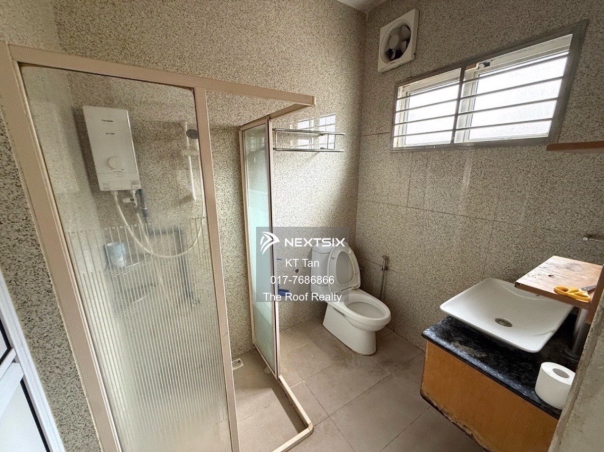 2-sty Terrace/Link House For Sale in Johor Bahru Johor - Image 9