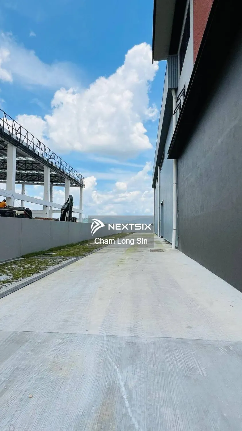 Semi-D Factory For Sale in Sungai Buloh Selangor - Image 5