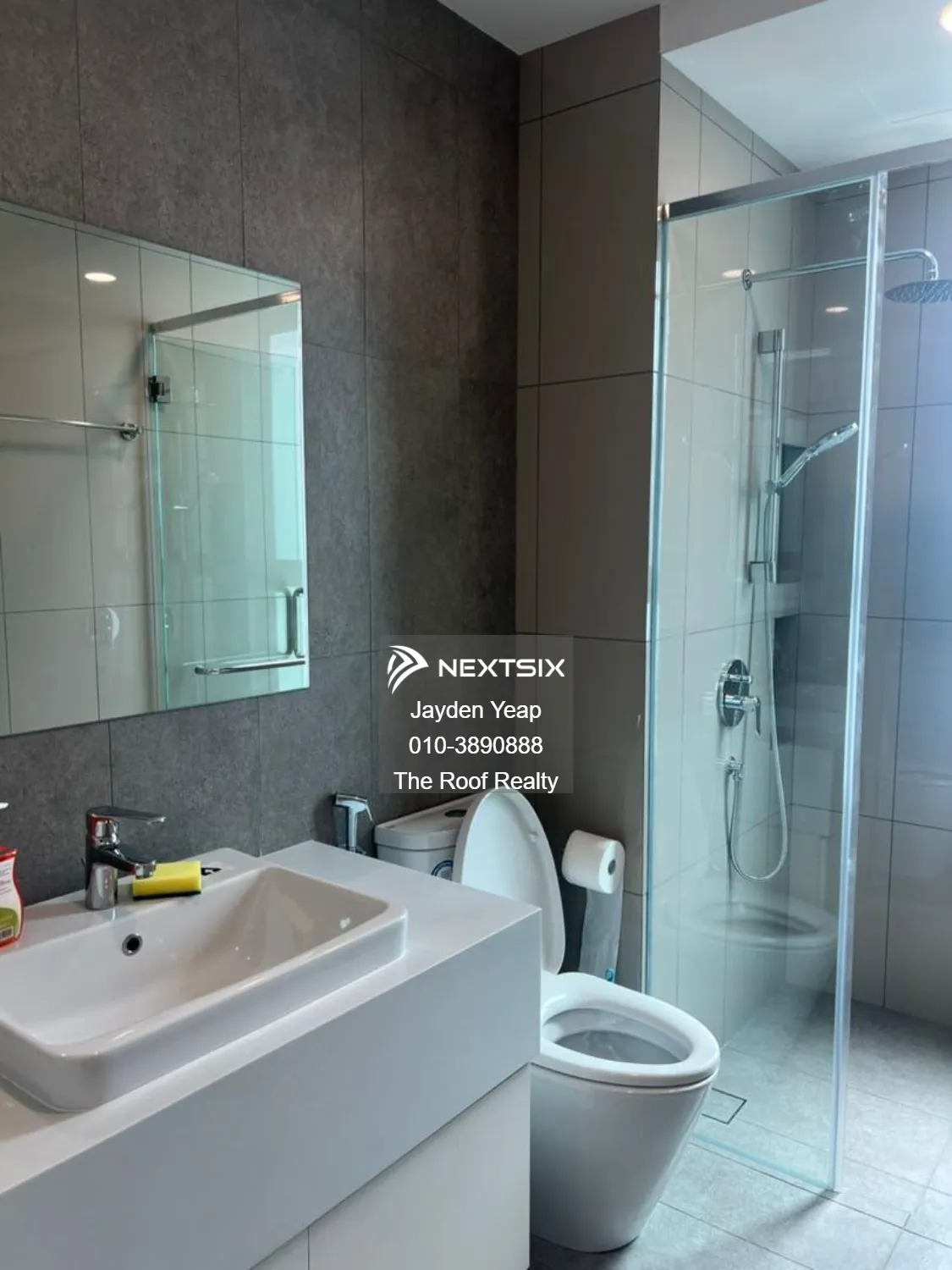 Condominium For Rent in Georgetown Penang - Image 12