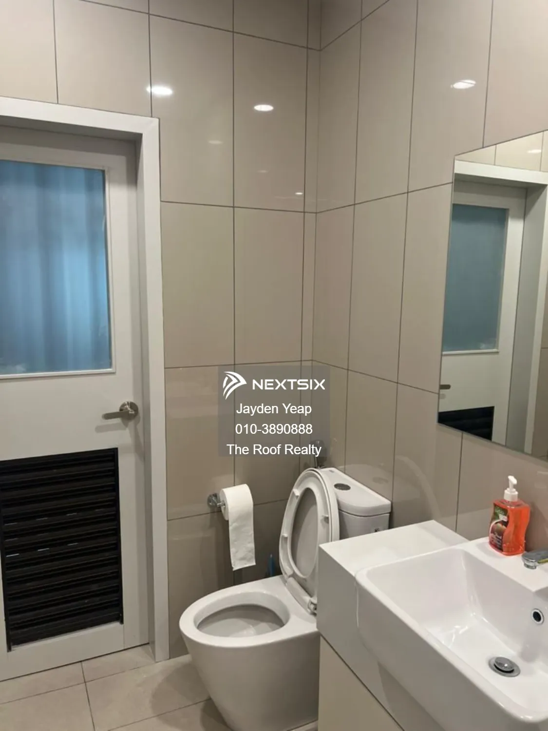 Condominium For Rent in Georgetown Penang - Image 9