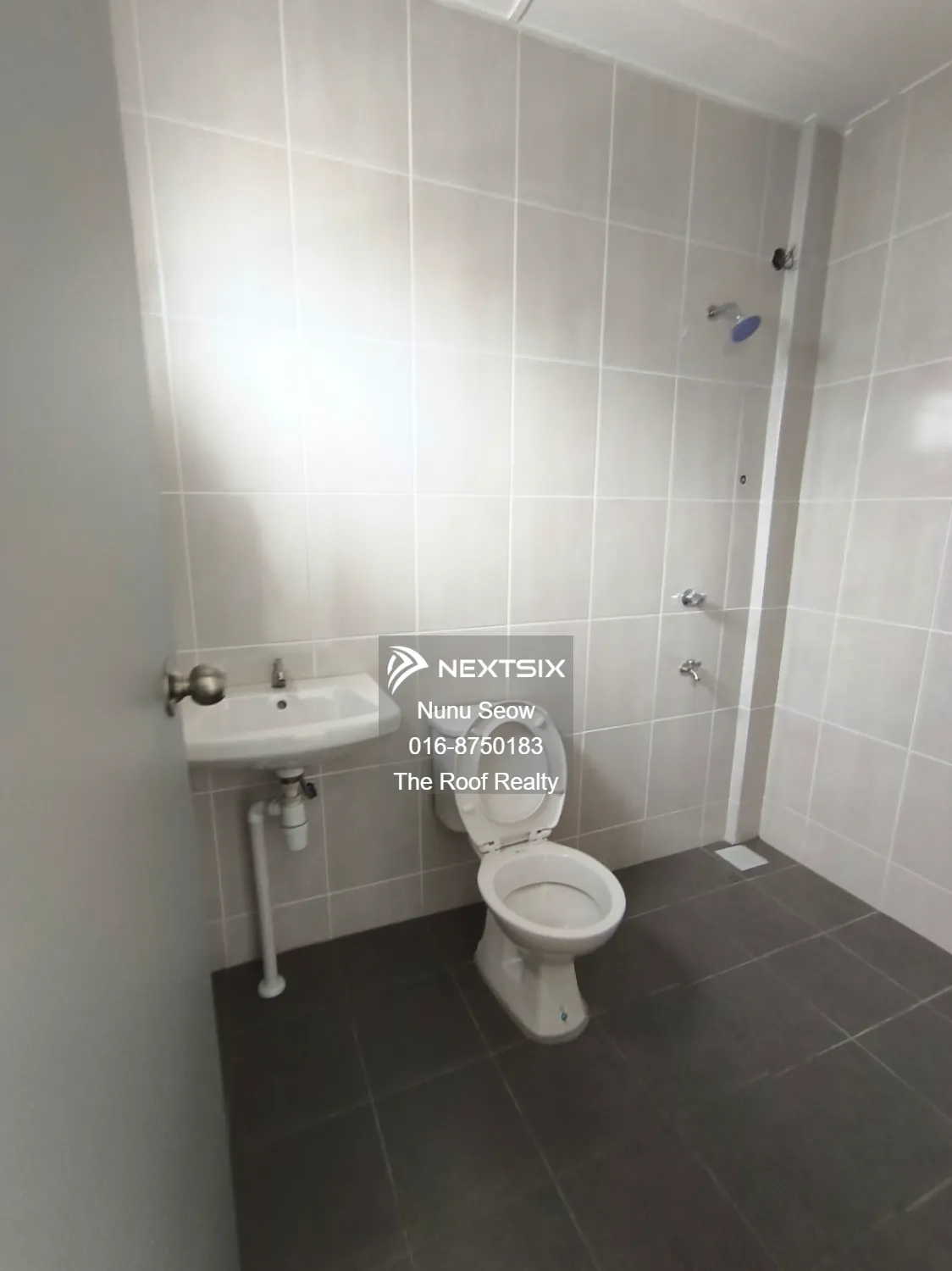 Townhouse For Sale in Kuching Sarawak - Image 9