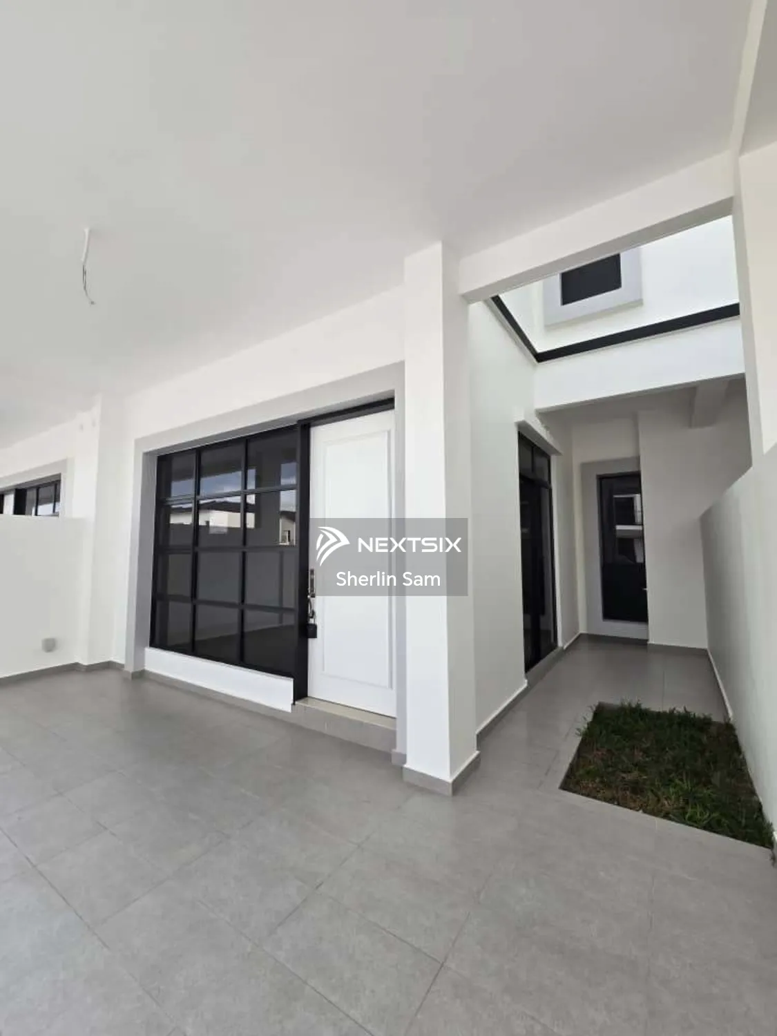 2-sty Terrace/Link House For Sale in Iskandar Puteri (Nusajaya) Johor - Image 2