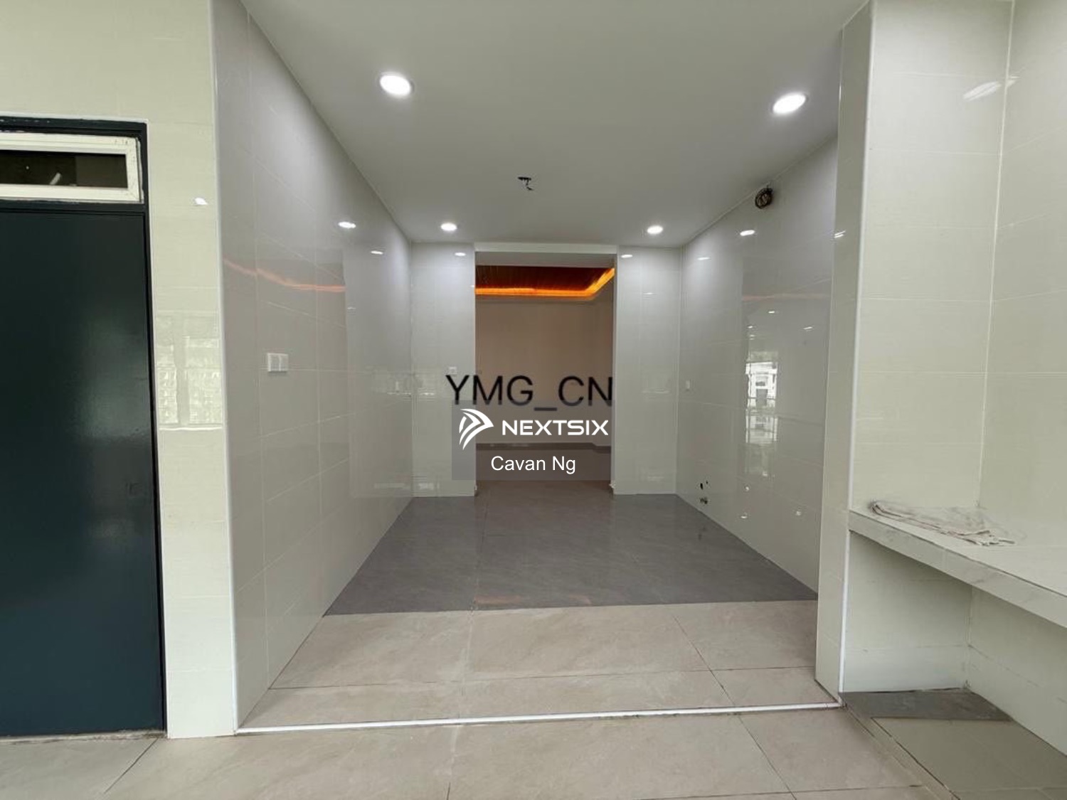 Semi-detached House For Sale in Klang Selangor - Image 9