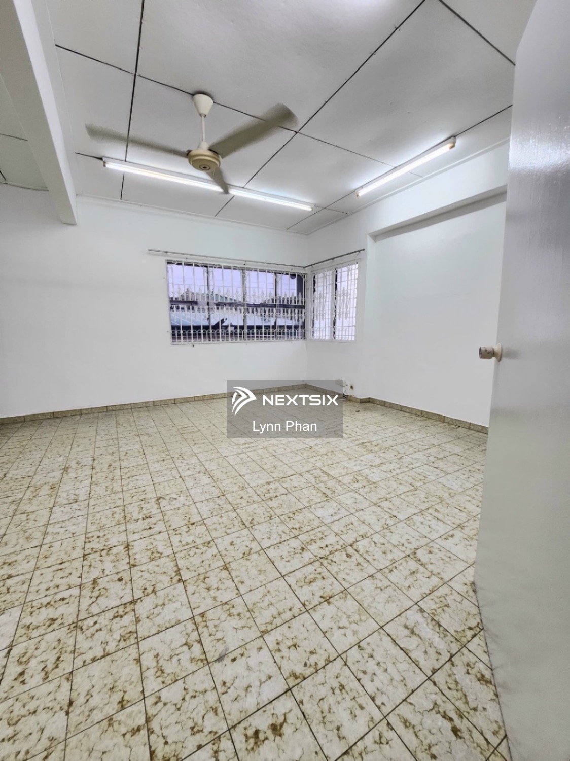 Semi-detached House For Sale in Johor Bahru Johor - Image 8