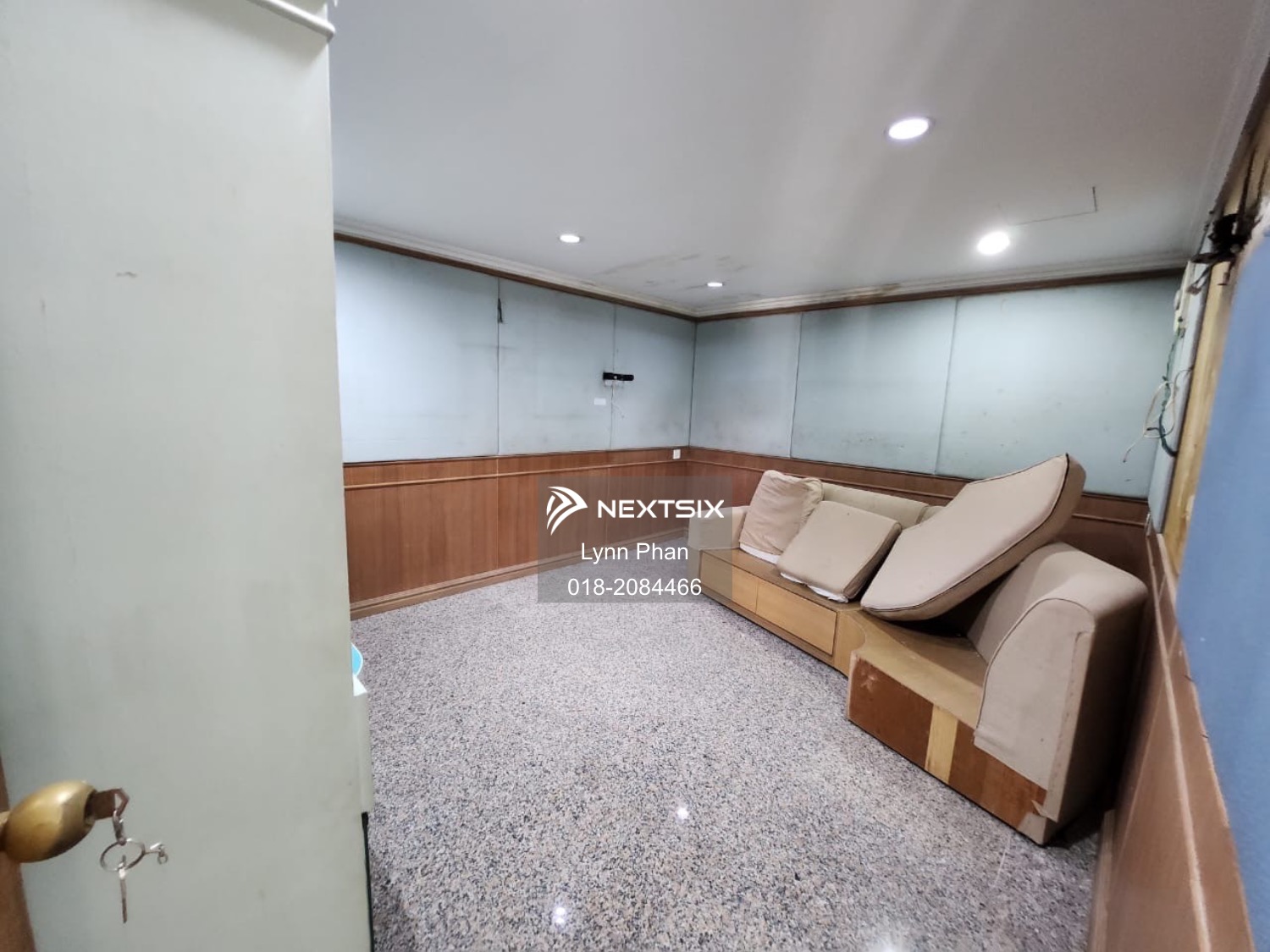 Semi-detached House For Sale in Johor Bahru Johor - Image 9