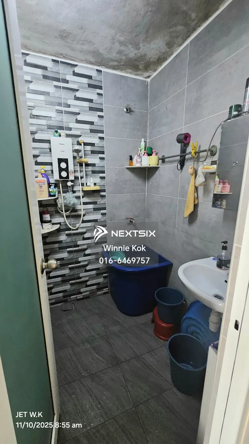 1-sty Terrace/Link House For Sale in Klang Selangor - Image 6