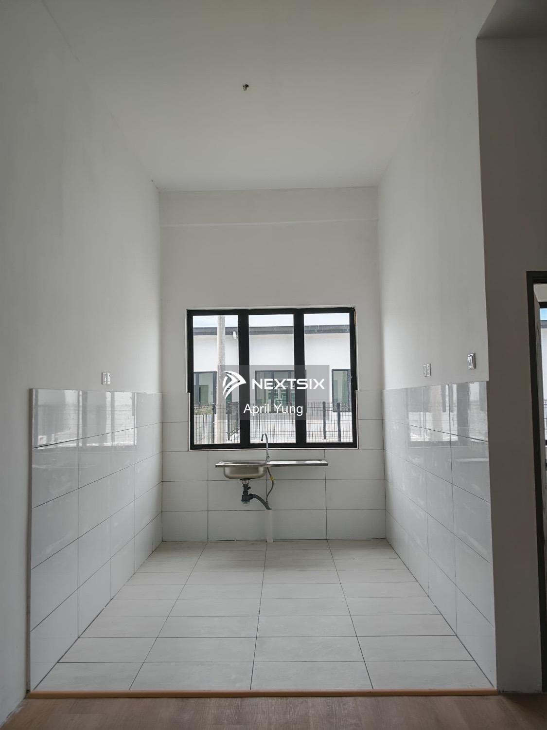 1-sty Terrace/Link House For Sale in Kuching Sarawak - Image 6