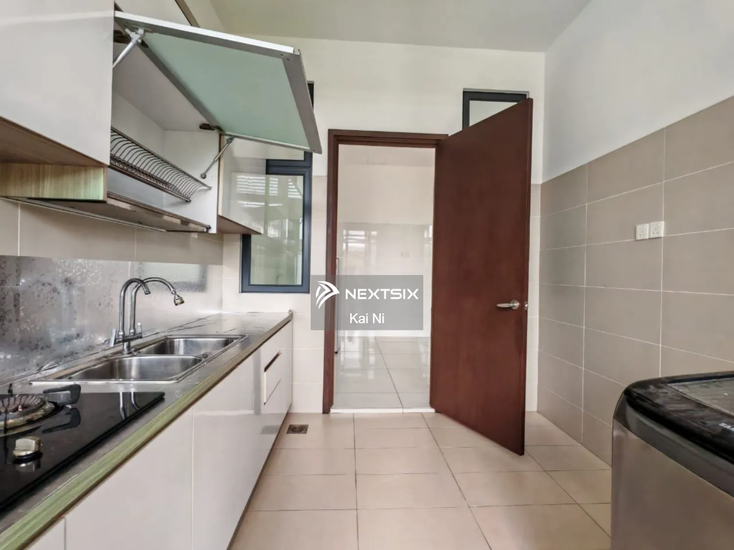 Semi-detached House For Rent in Permas Jaya Johor - Image 5