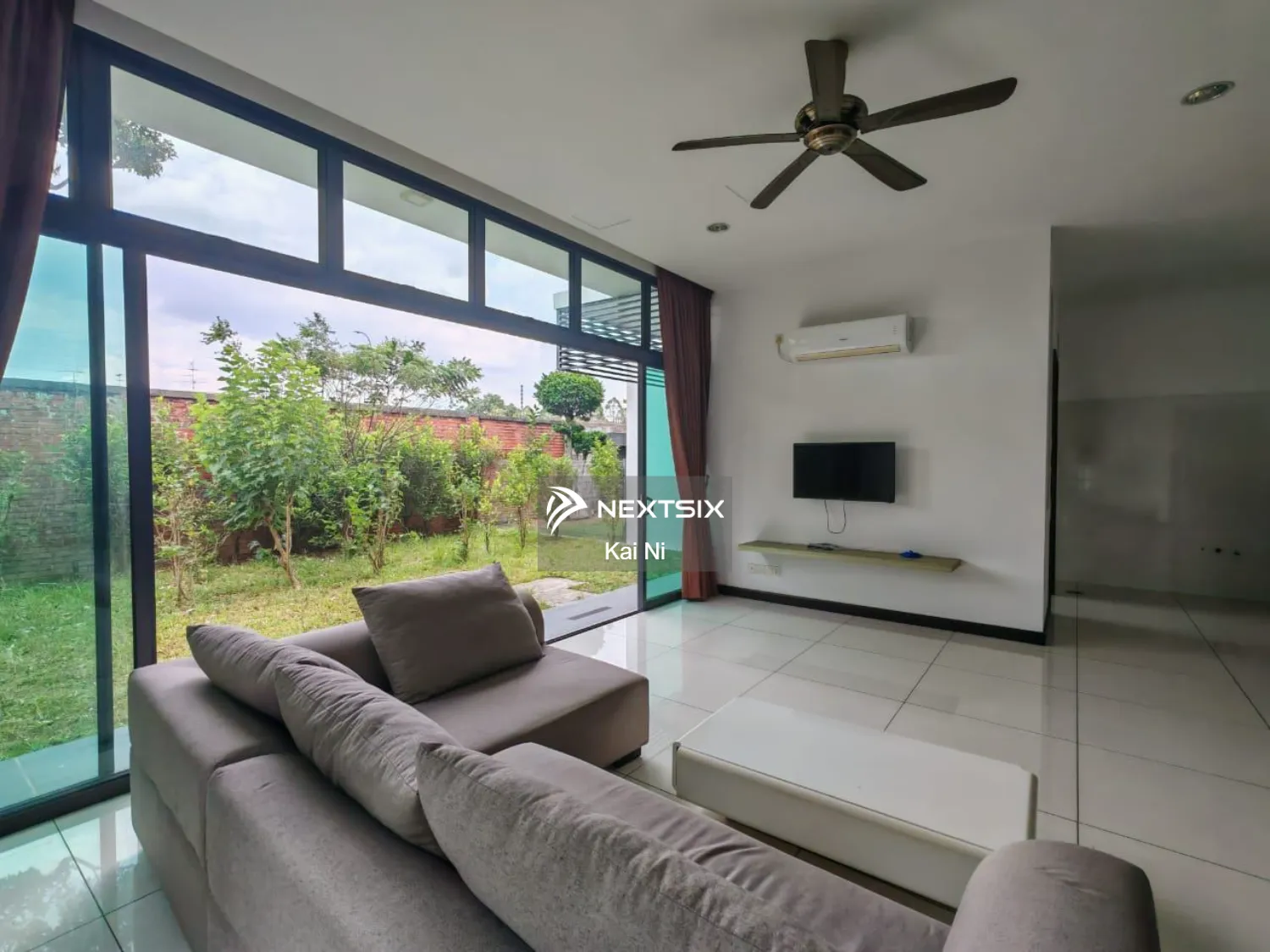 Semi-detached House For Sale in Permas Jaya Johor - Image 2