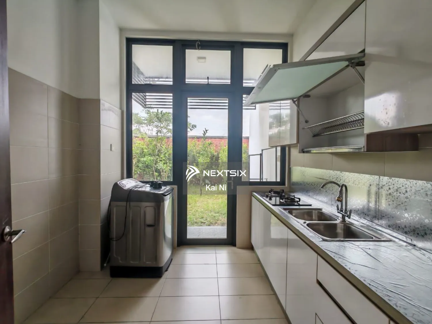 Semi-detached House For Sale in Permas Jaya Johor - Image 6