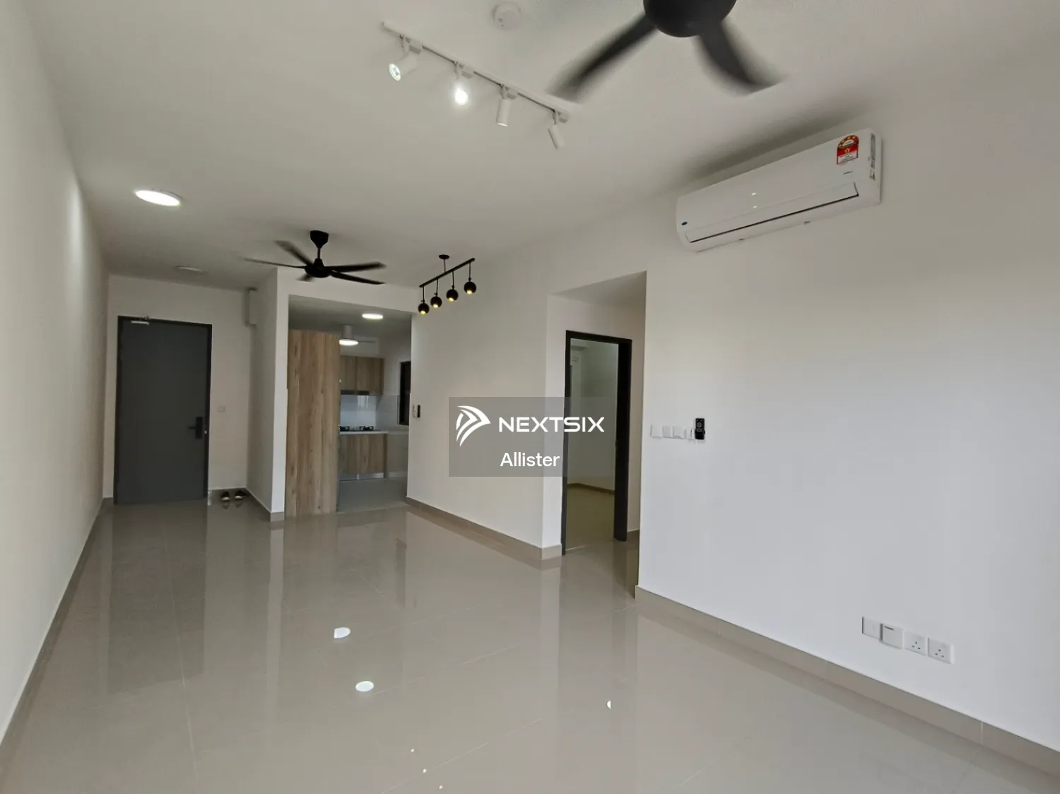 Condominium For Rent in Kota Kemuning Selangor - Image 2