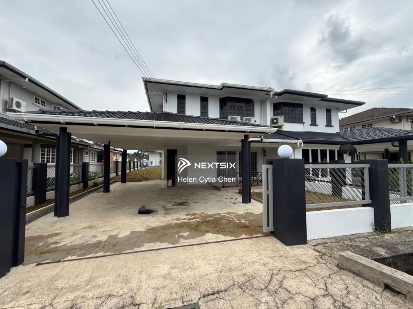 Semi-detached House For Sale in Kuching Sarawak