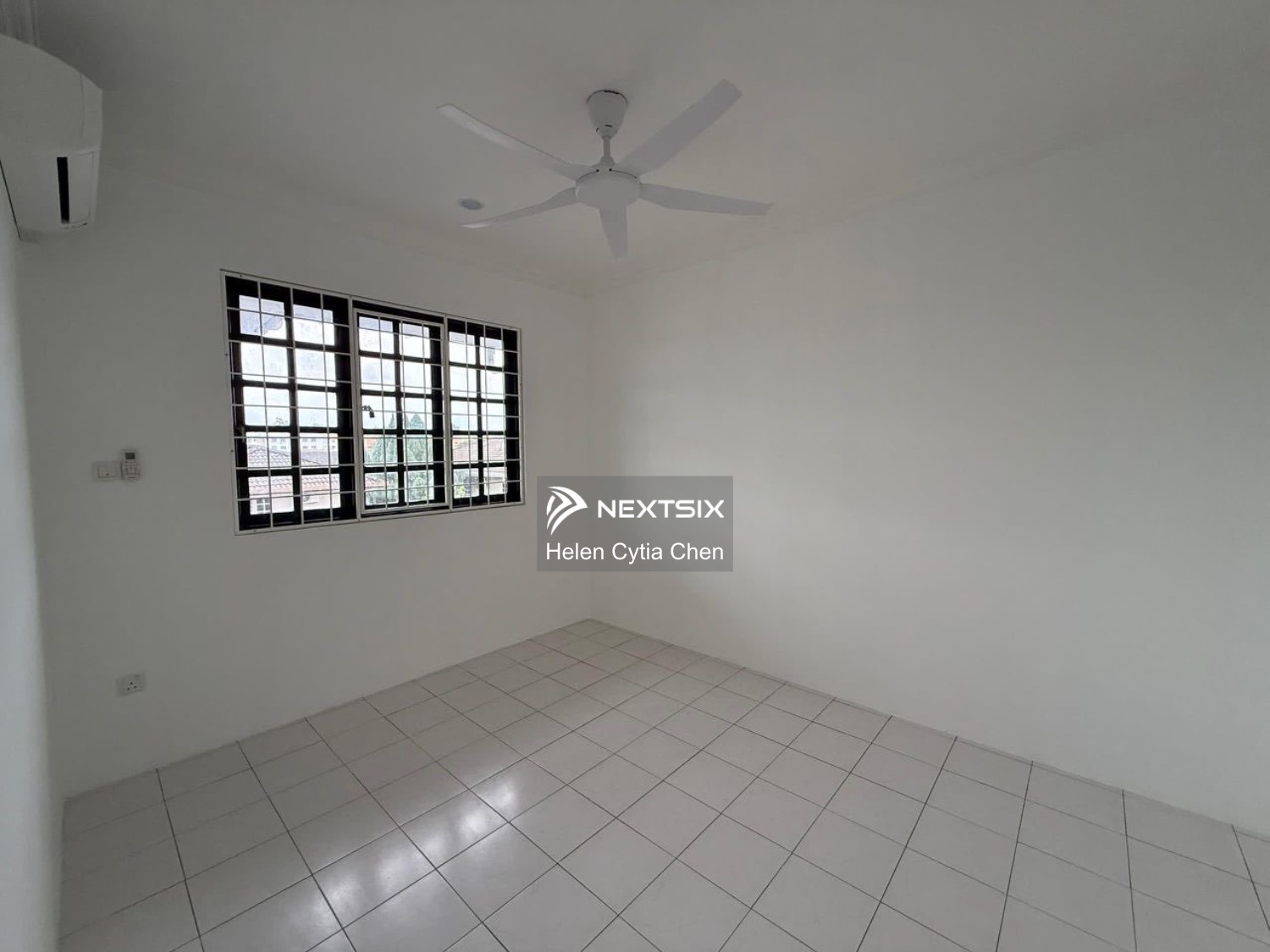 Semi-detached House For Sale in Kuching Sarawak - Image 11
