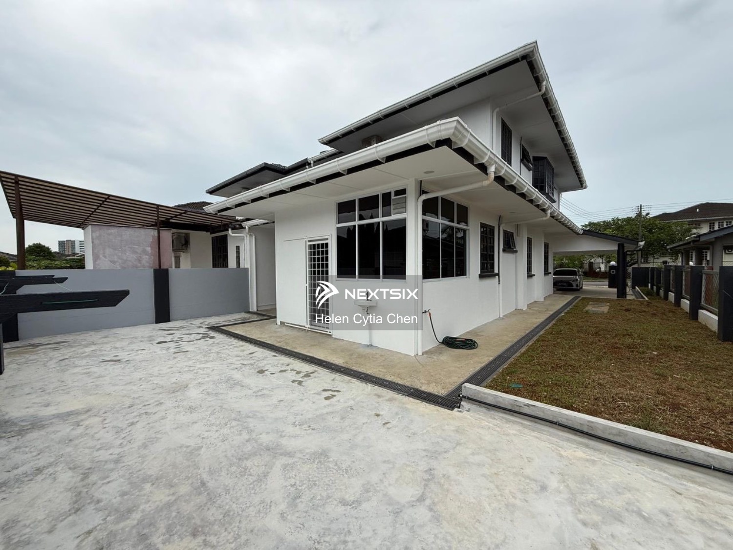 Semi-detached House For Sale in Kuching Sarawak - Image 14